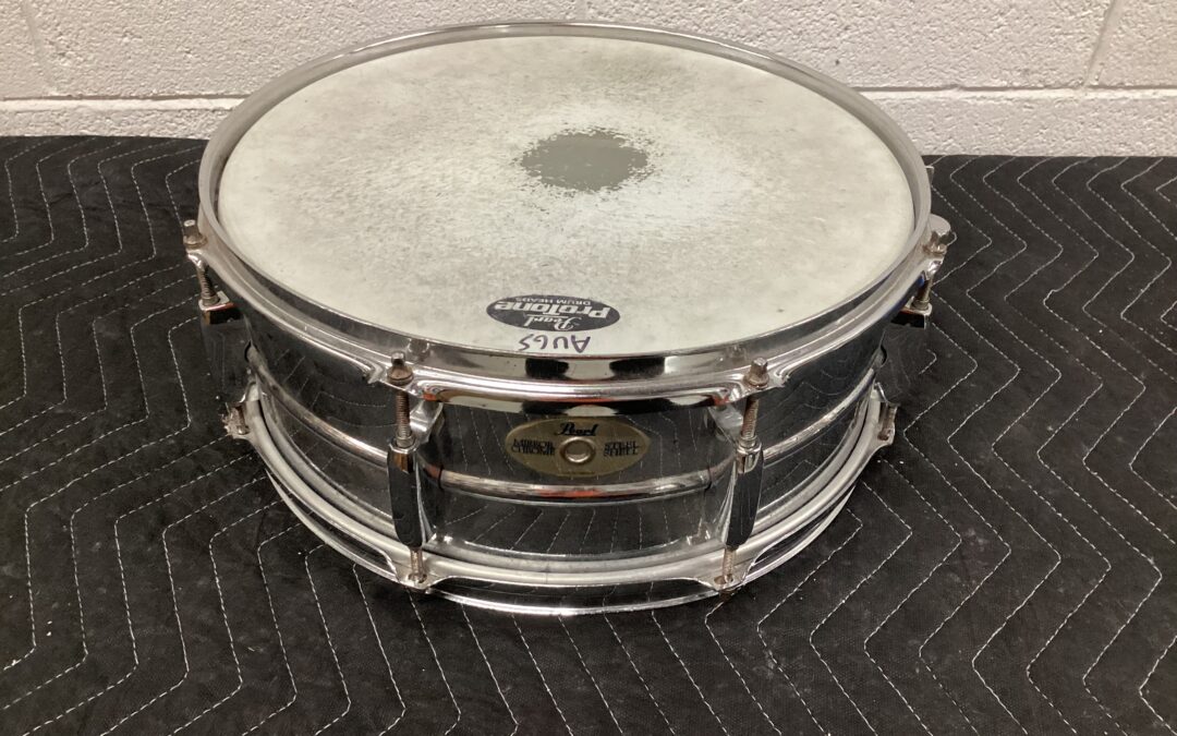 USED CHROME MIRROR PEARL CONCERT SNARE-SALE